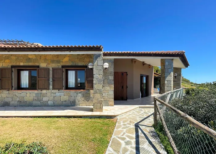 Casa Bithia